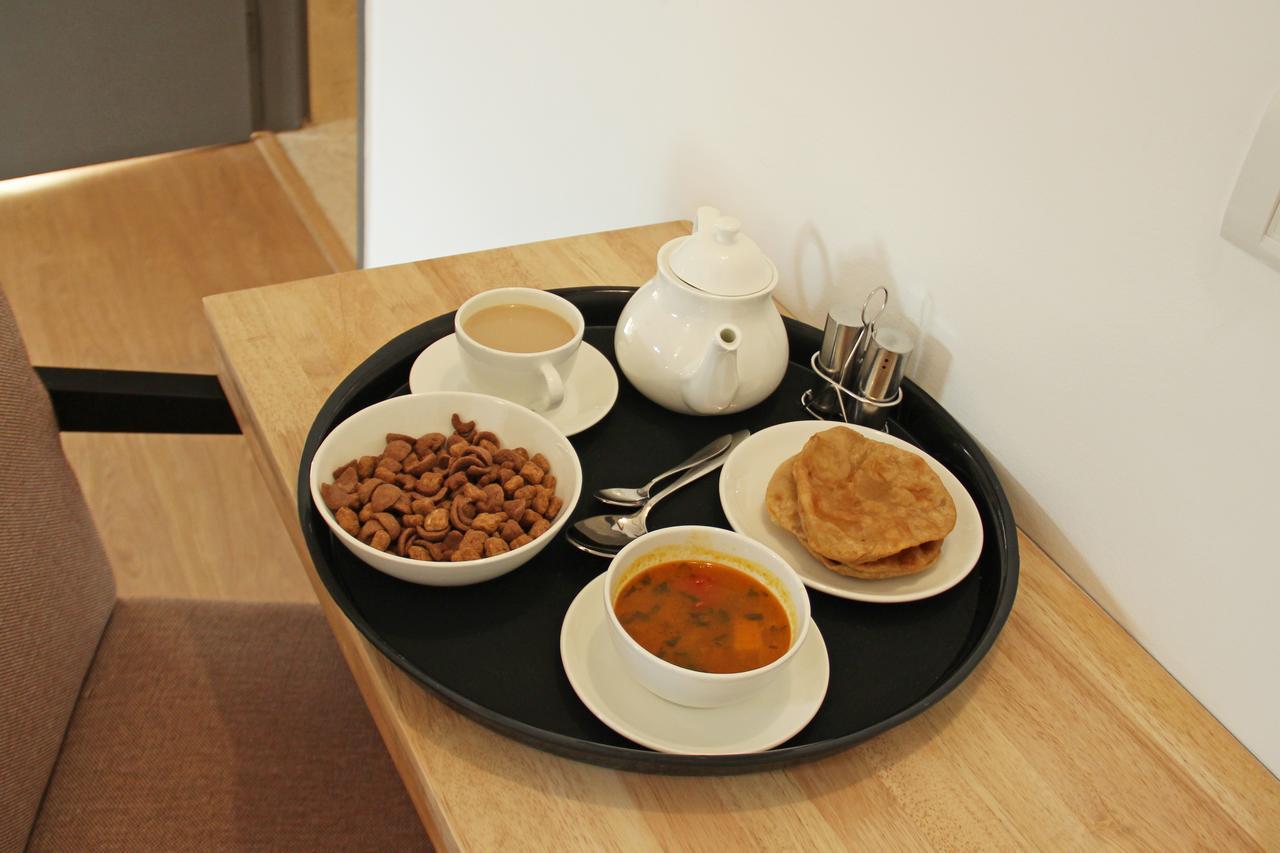 Hotel Travellers Inn Shillong Buitenkant foto